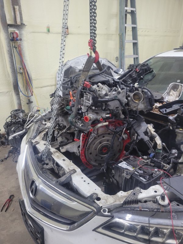 Ron's Auto & Diesel Repair work photo